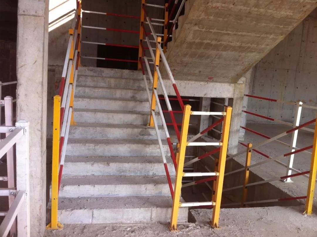 铜川工地楼梯护栏